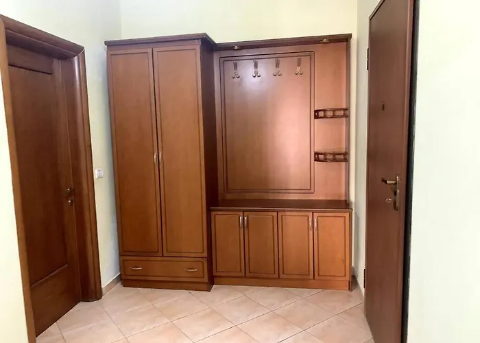 Family Friendly 2-bedroom In :) *